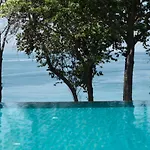 Bambooraya Villa