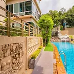 Karon View Elegant Style Apartment