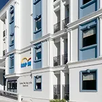 Hop Inn Phuket Old Town