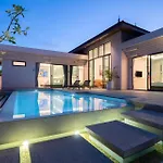 Gold Chariot Pool Villa