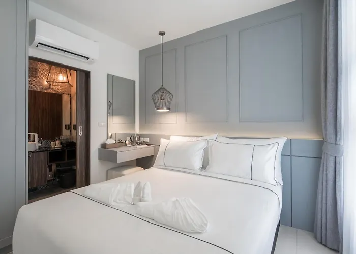 Palmyrah Surin Beach Residence