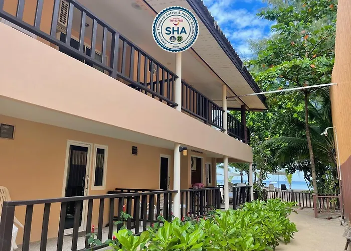 Naiyang Seaview Place Resort