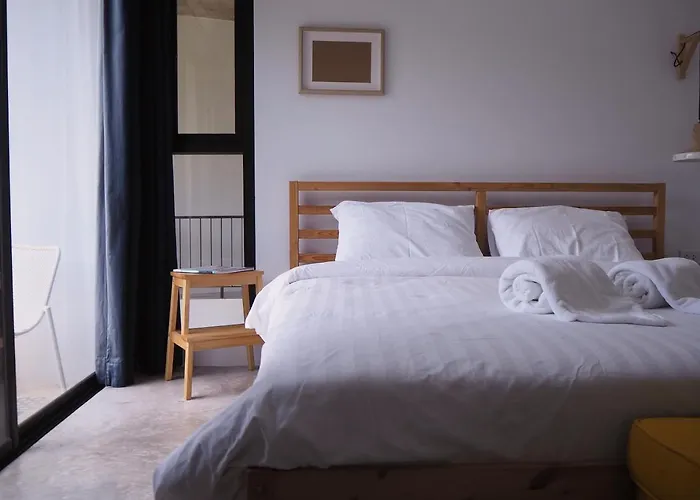 Baan Trok Bedroom Studio Maikhao