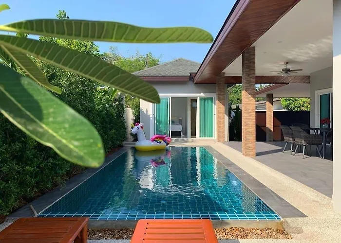 Phumiphat Private New Pool Villa Bang Tao