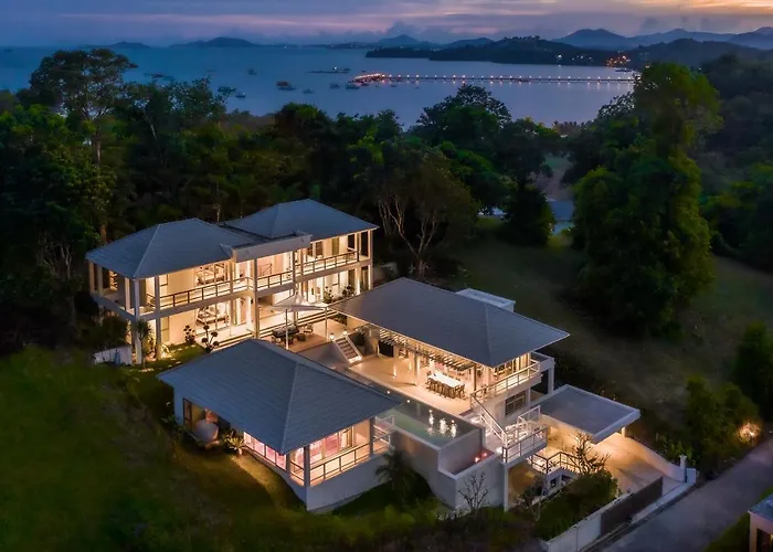 L\'Archipel Sea View Pool Villa