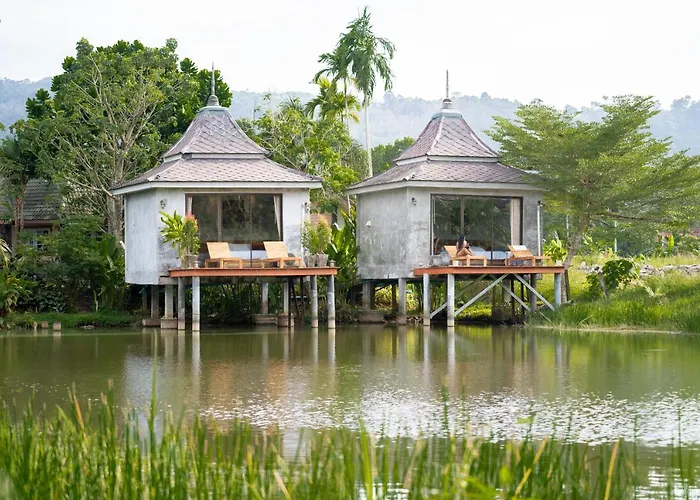 Anodard Phuket, Nai Yang Beach