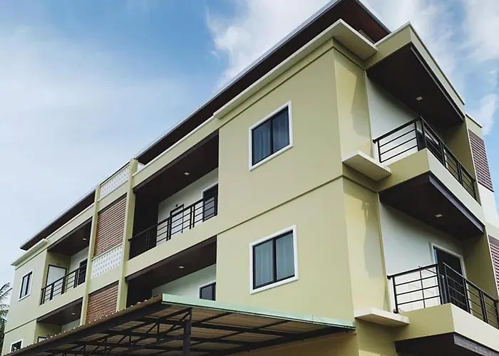 Himma\'S Apartment