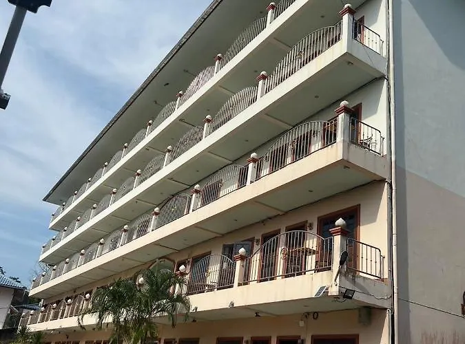 Pailin Hill Hotel
