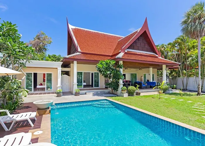 3Br Villa Barnabe With Lush Garden