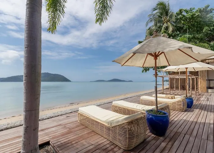 Poppy Beachfront Residence
