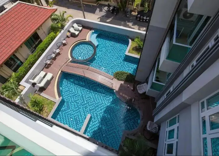 Calypso Gardens In Nai Harn