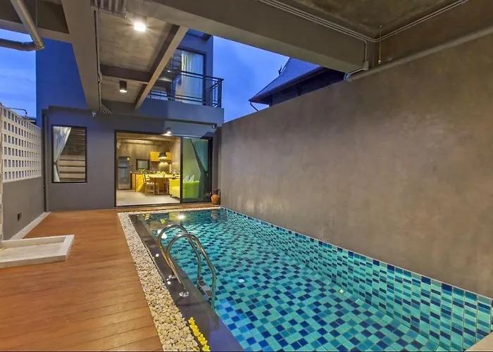 Pd Club Villa Jolly 现代三层工业风奈涵海滩