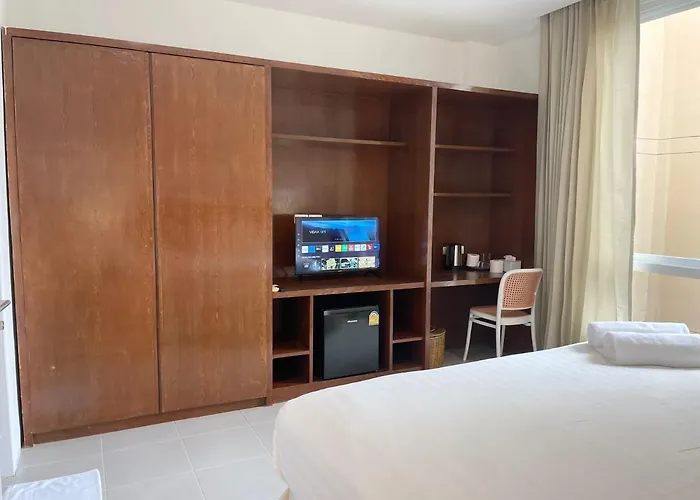 Chalong Inn Phuket