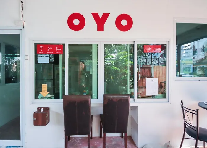 OYO 1163 Eden Hostel