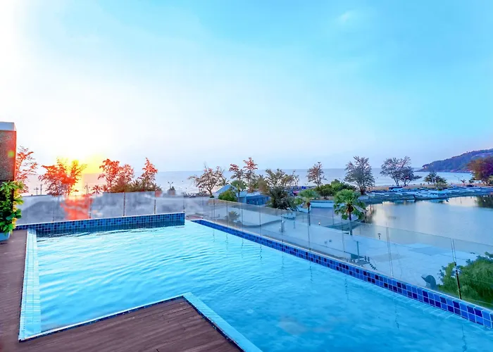 Phoenix Hotel Karon Beach
