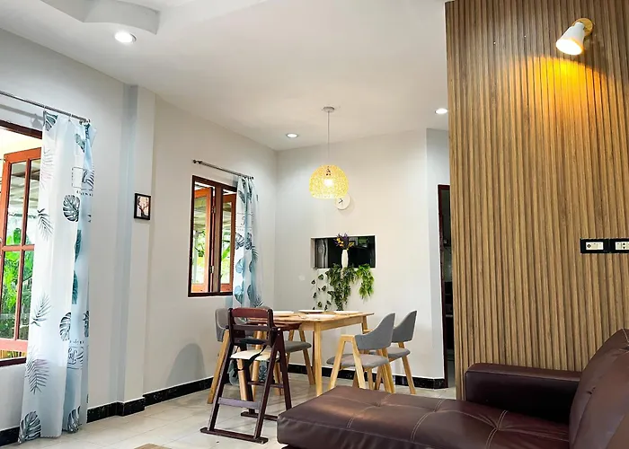 2Br Maryam Villa Near Tesco & Beach.