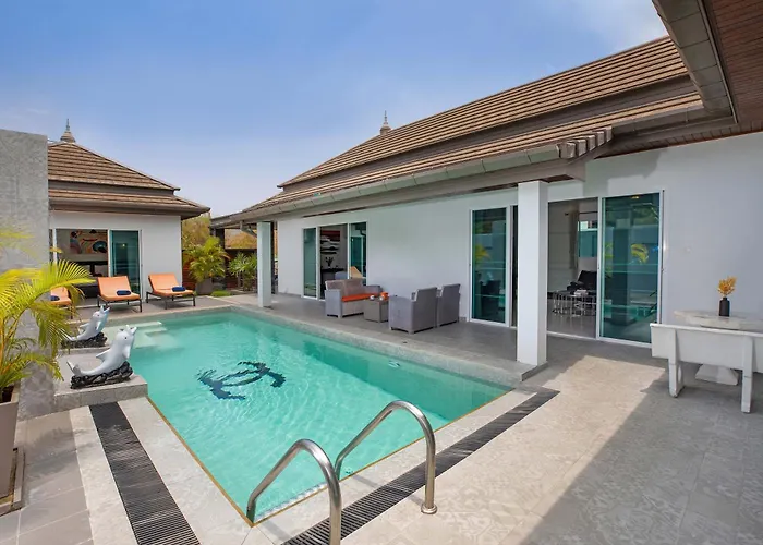 3Br Villa Marine With Private Pool, Waterfalls In Naiharn Beach