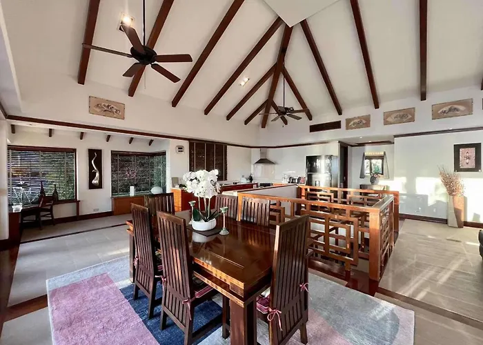 Patong Seaview Luxury Villa Penda