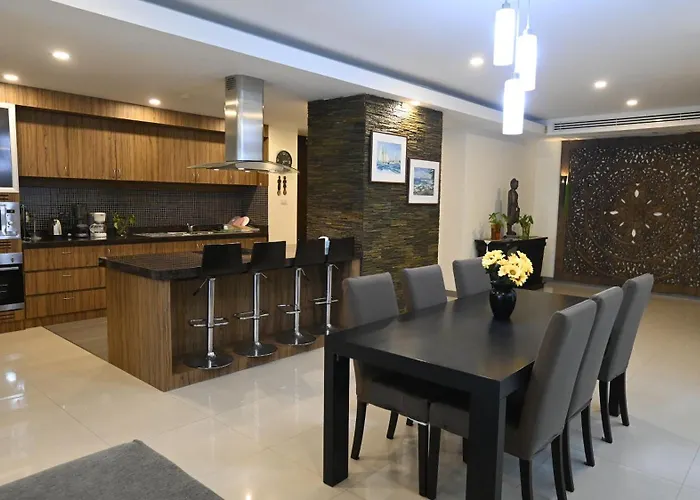 Serenity Apartment At Karon Beach