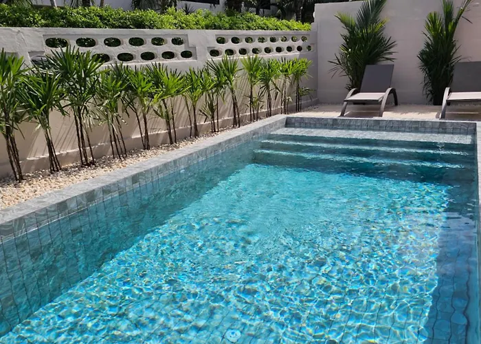 Nai Harn Beach Villa 2 Bdr