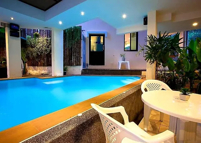 Royal Waves Hotel