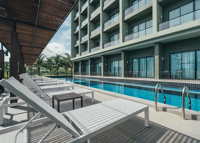 Sugar Marina Hotel -Aviator- Phuket Airport - Sha Extra Plus