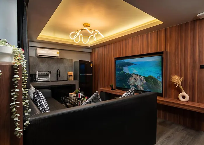 4 Bedroom Kalim Sea View