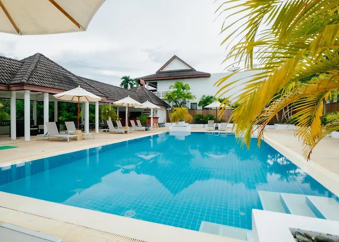 The Sands 2 Bedroom Apartment Naiharn