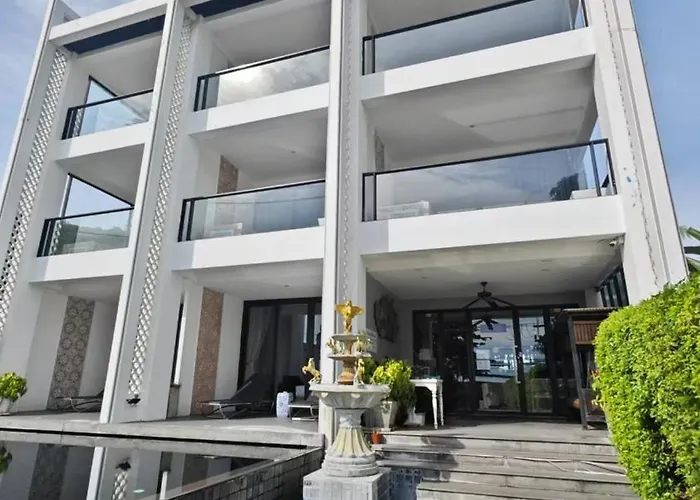 See Sea Villa Hotel