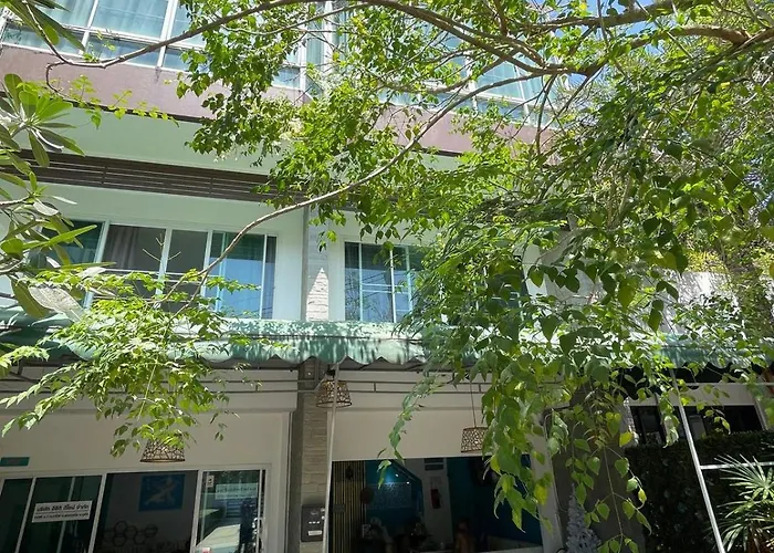 Baan Oui Guest House - Nai Harn