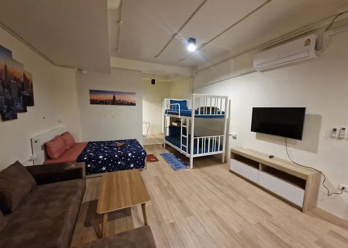 Bonanza Patong Beach1 100M To Beach Star Room