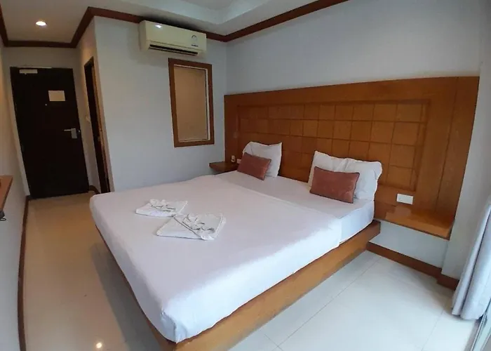 Cozy Residence Patong