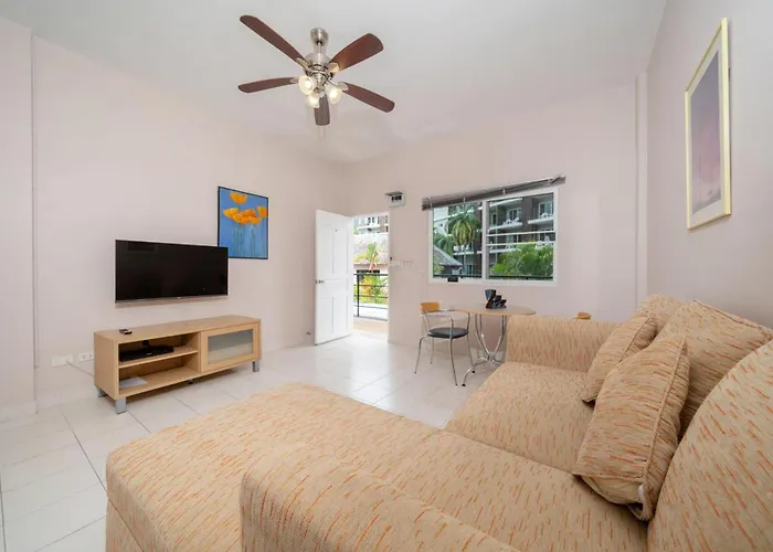 Jungceylon Villa - Quiet Location, Pool, Maid