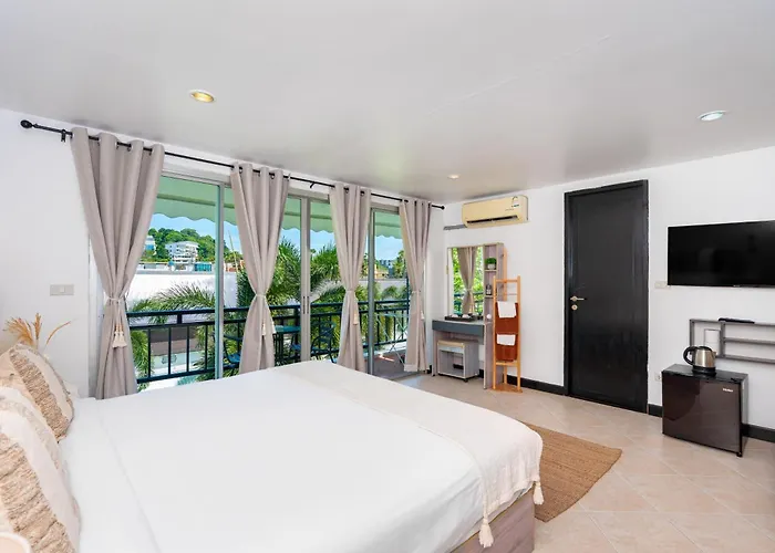 Kata Station Boutique Hotel