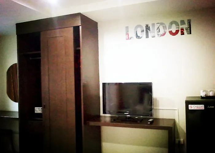 Nnj House