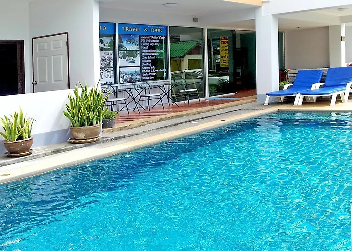 Deng\'S Kamala Beach Guesthouse
