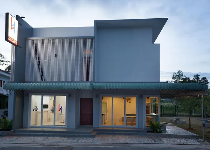 Lin House