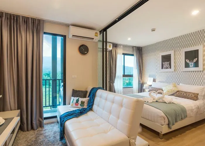 Bangtao,Layan Beach Apartment