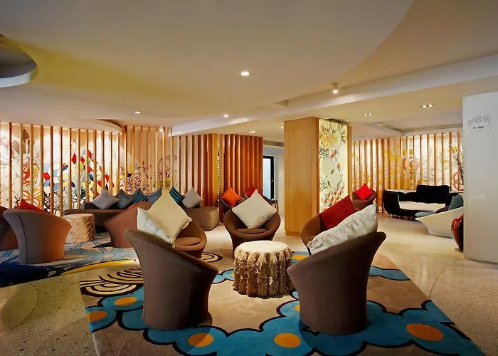B-Lay Tong Beach Resort