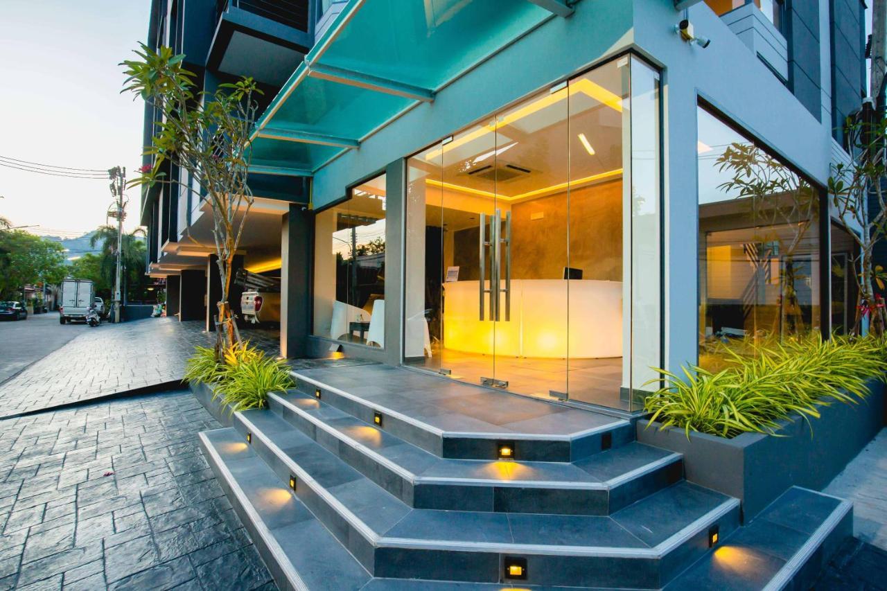 Aparthotel Noon Village Tower 1 3*