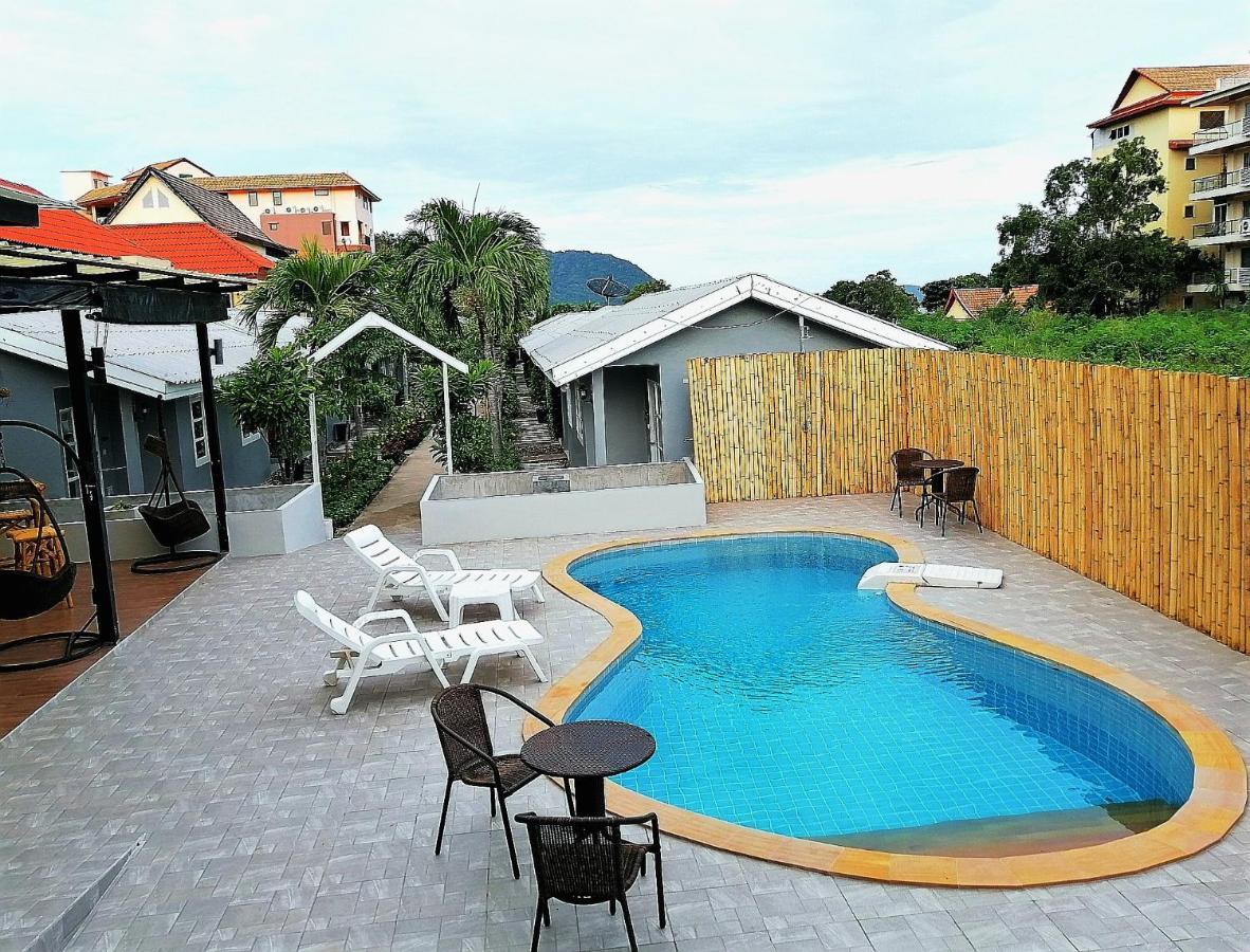1715 House - White Rhino Tempat peranginan