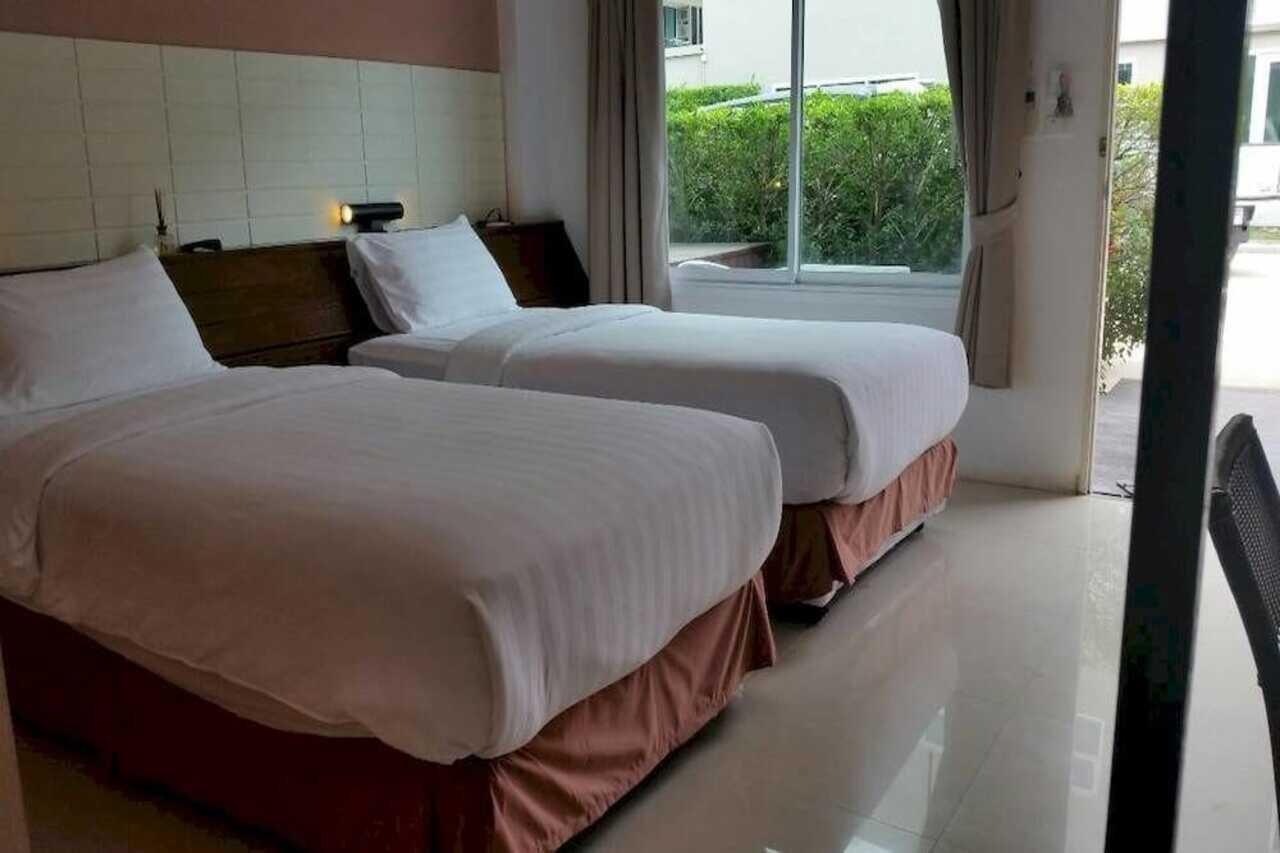 The & Pixel Hotel