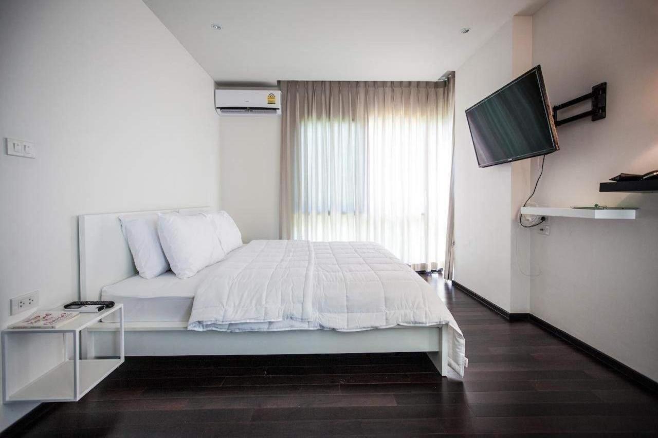 Title Front Hotel Rawai