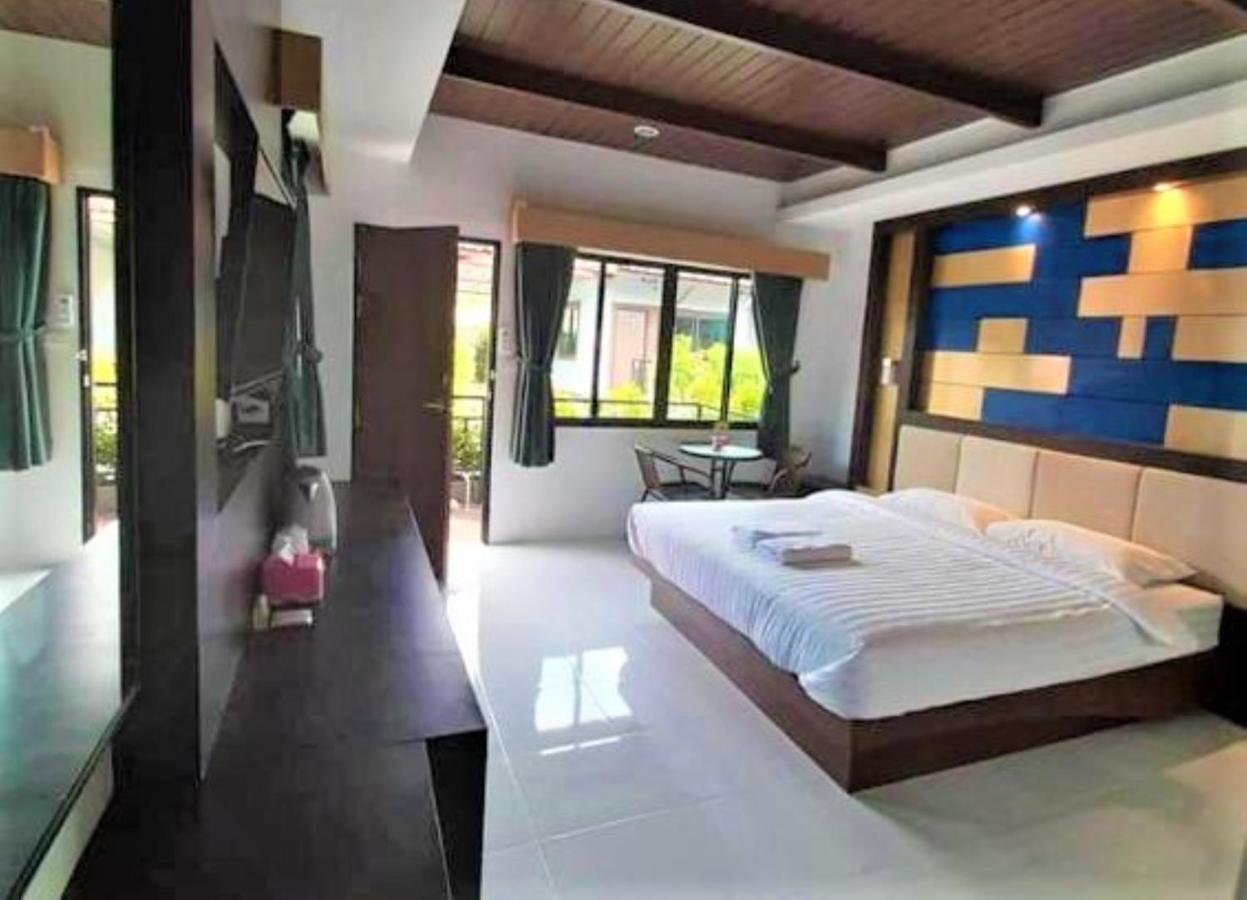 Thalang Resort Apartamento *