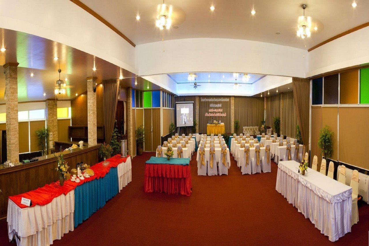 Tri Trang 4* Patong