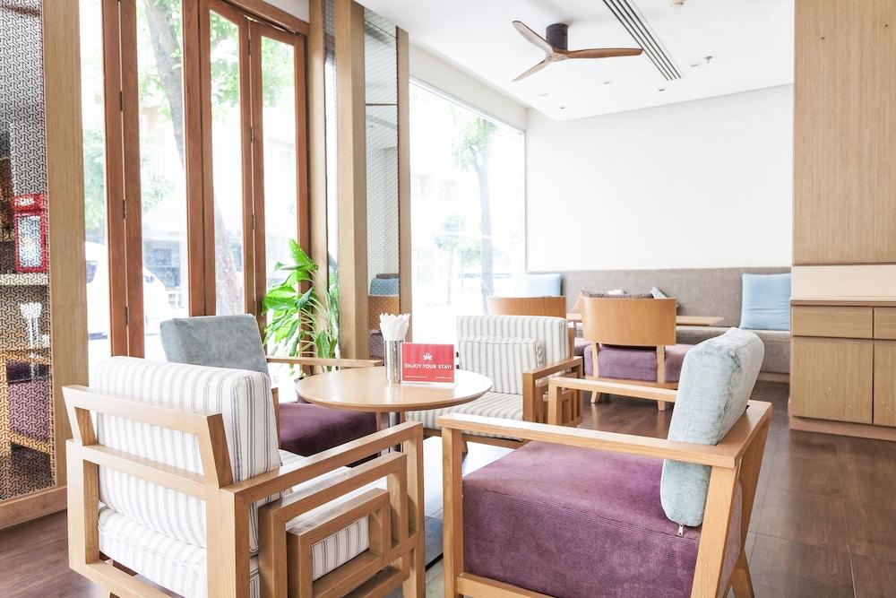 Hotel Ashlee Plaza &
