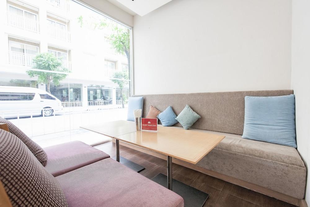 Ashlee Plaza & Hotel 4*