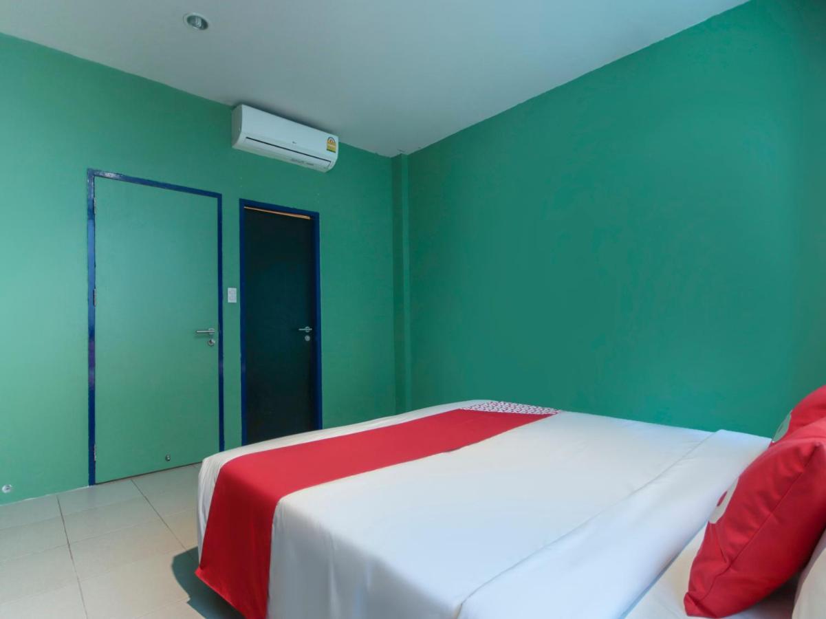 Hotel Oyo 1162 Place