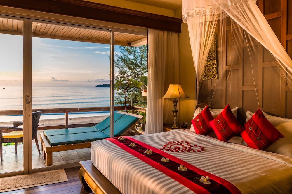 Layalina Kamala Beach
