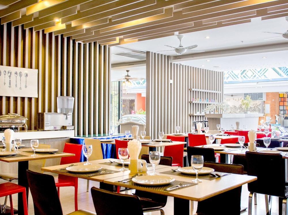 Mirage Express Phuket 3*